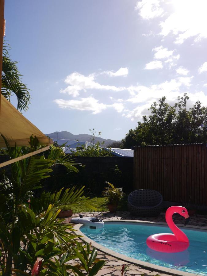 Lamentin Charmante Villa Creole Climatisee, Jardin Tropical Et Piscine Prives מראה חיצוני תמונה