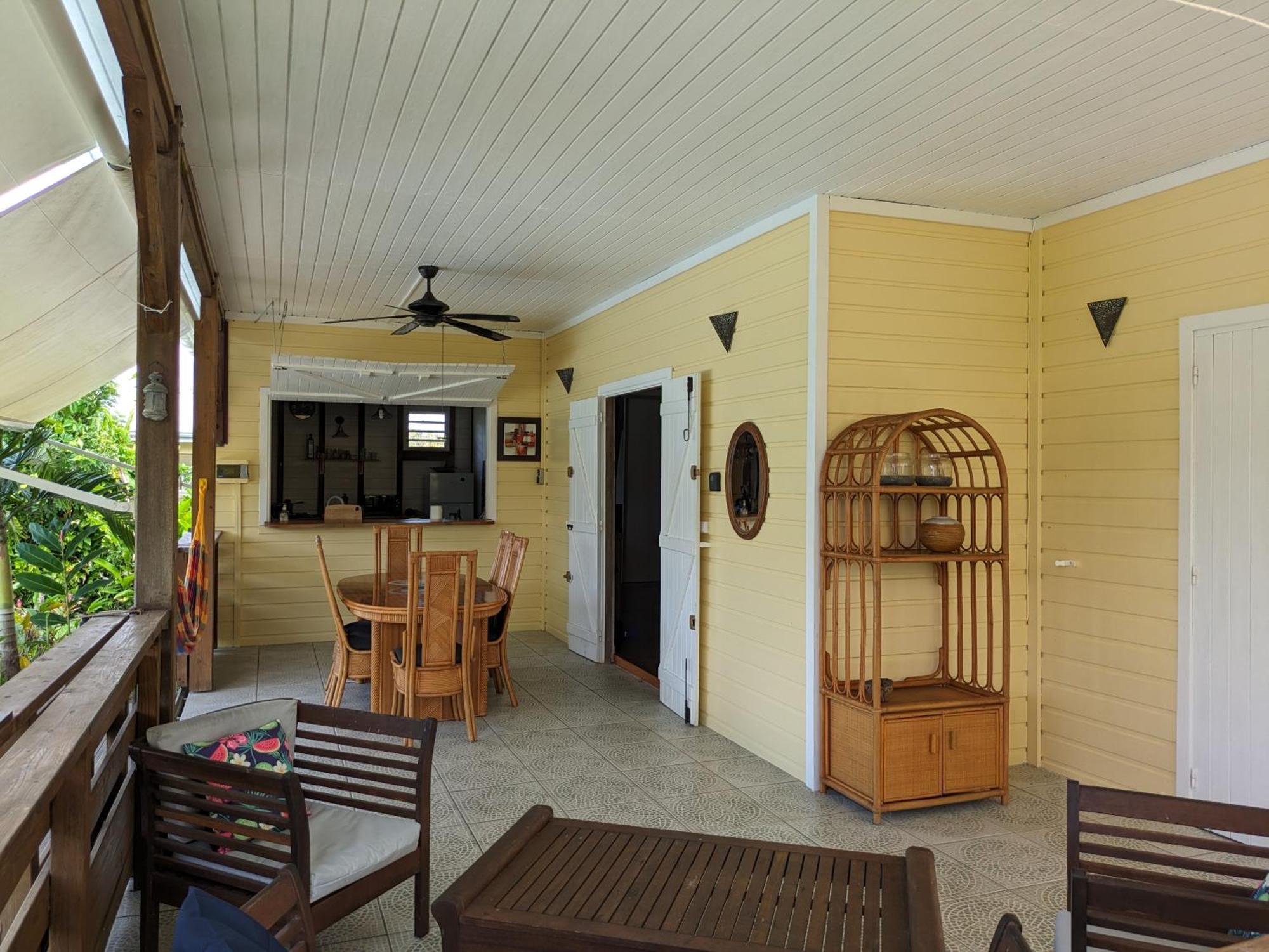 Lamentin Charmante Villa Creole Climatisee, Jardin Tropical Et Piscine Prives מראה חיצוני תמונה