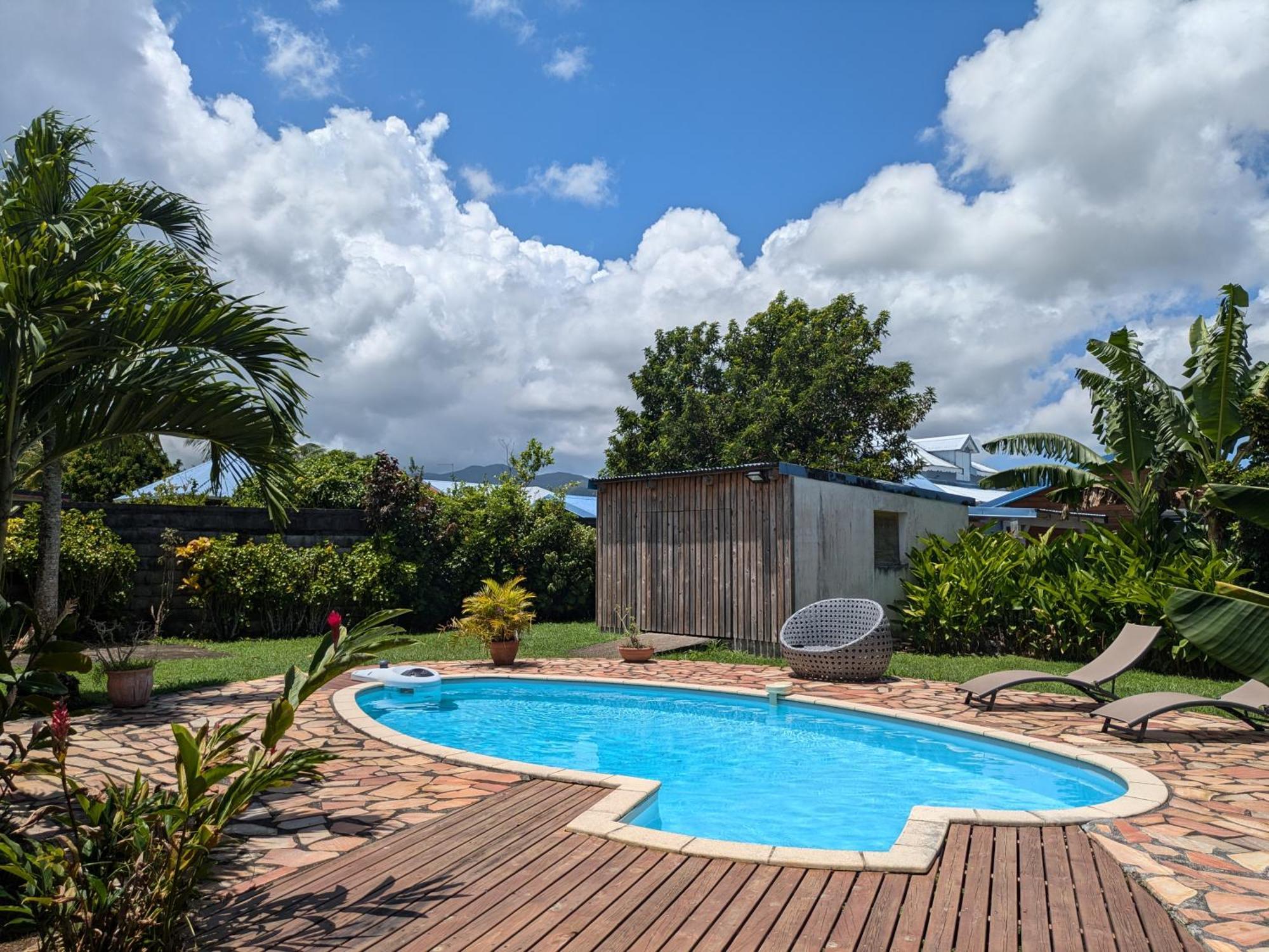 Lamentin Charmante Villa Creole Climatisee, Jardin Tropical Et Piscine Prives מראה חיצוני תמונה
